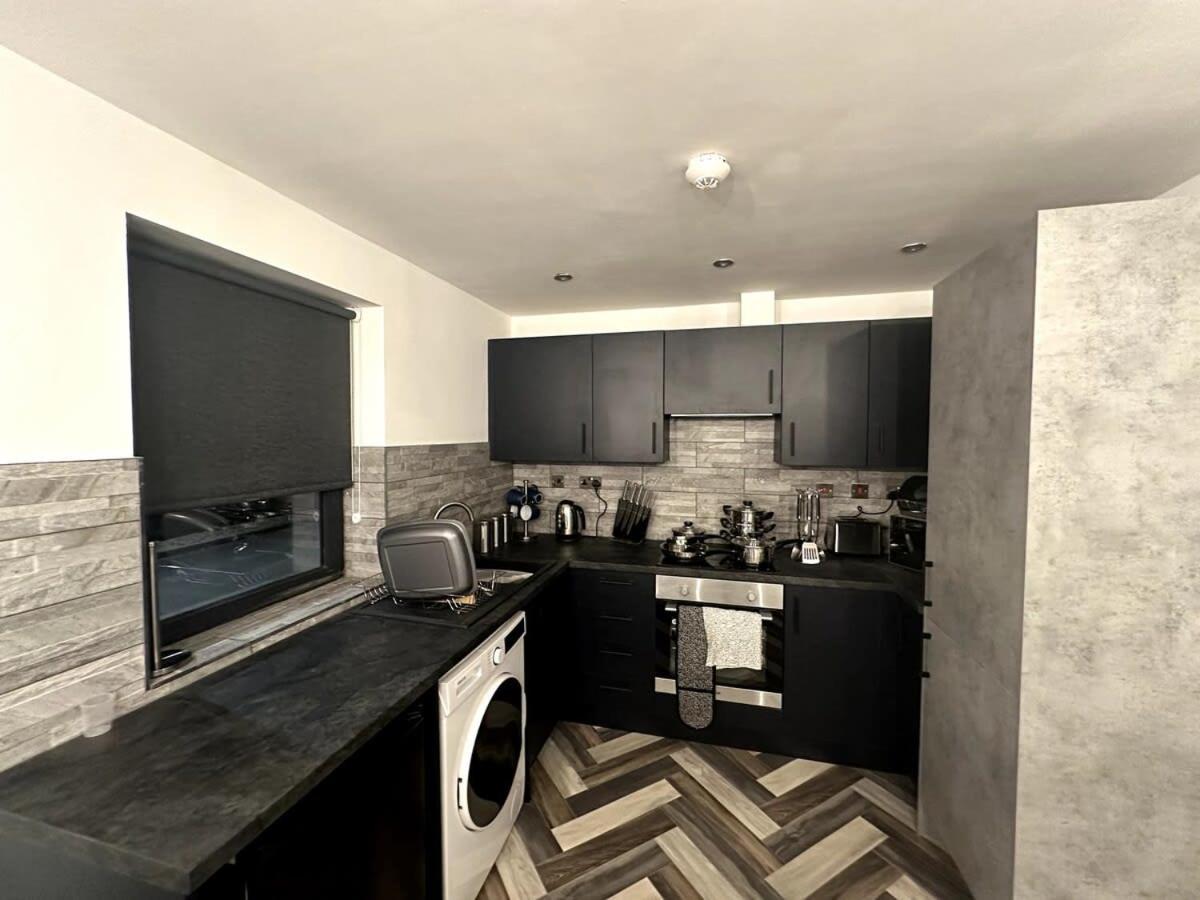 Newark House - 1 Bed Apartment Peterborough Exterior foto